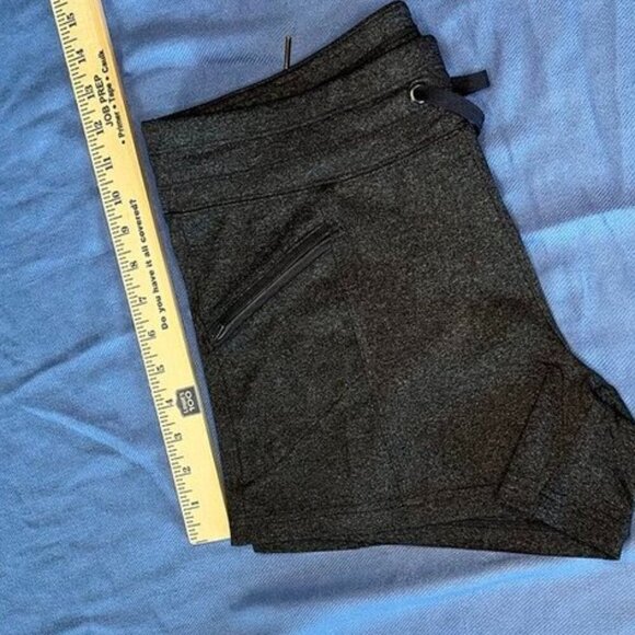 Active Life Shorts – Size M – Charcoal Gray ✨ Preowned – Good condition - Picture 5 of 7